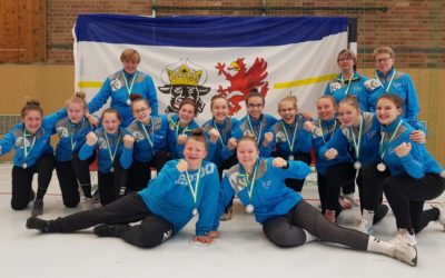 Jung-Dolphins der Jugend C schmücken sich mit Bronze