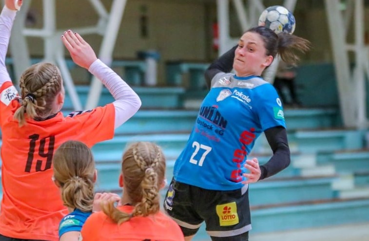 Martina Corkovic bleibt Delfin