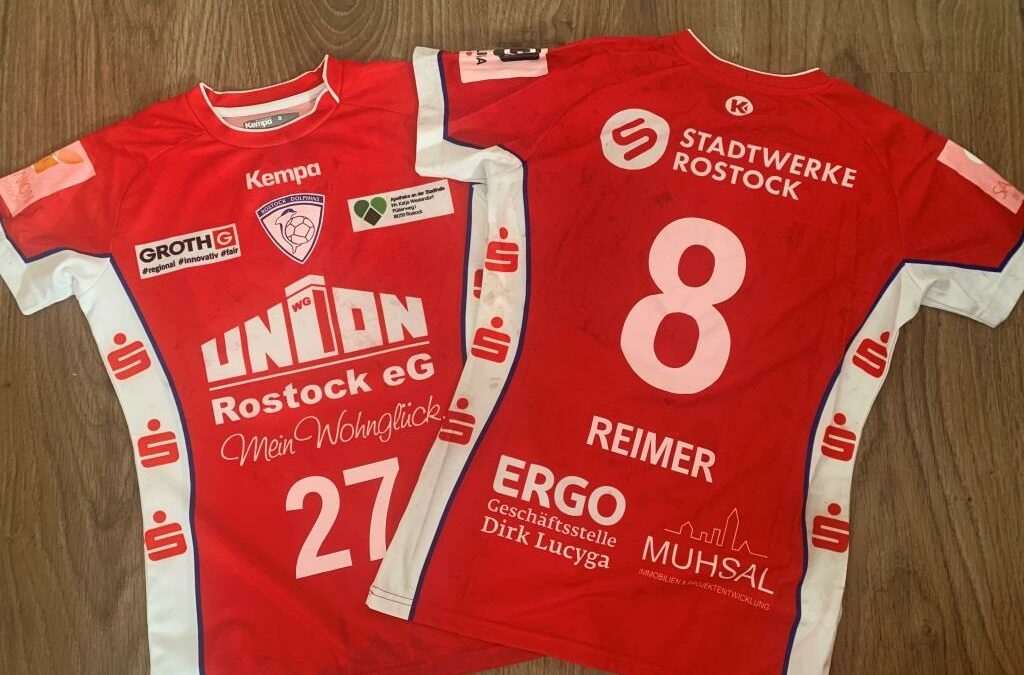 Originaltrikots der Dolphins als bleibende Erinnerung