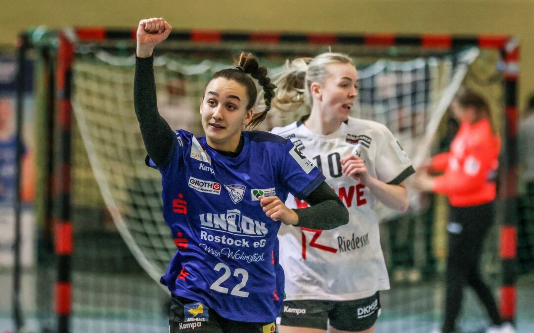 Zwei Punkte unterm Weihnachtsbaum?